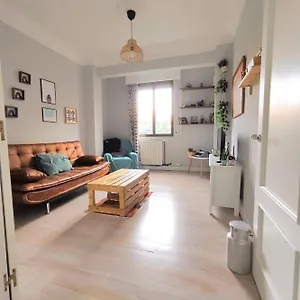 Mavi , Bilbao España